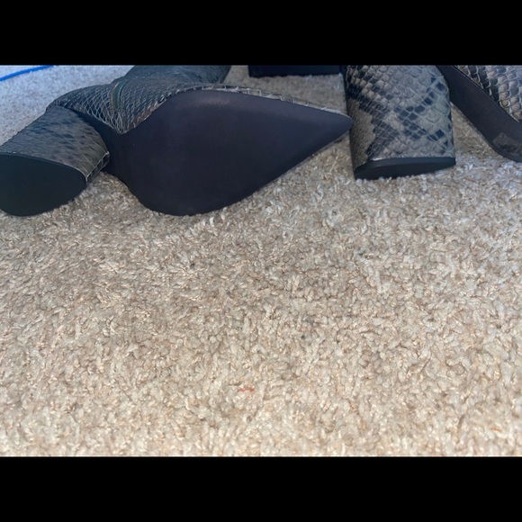 Yeezy season 7 Python boots - Picture 4 of 7